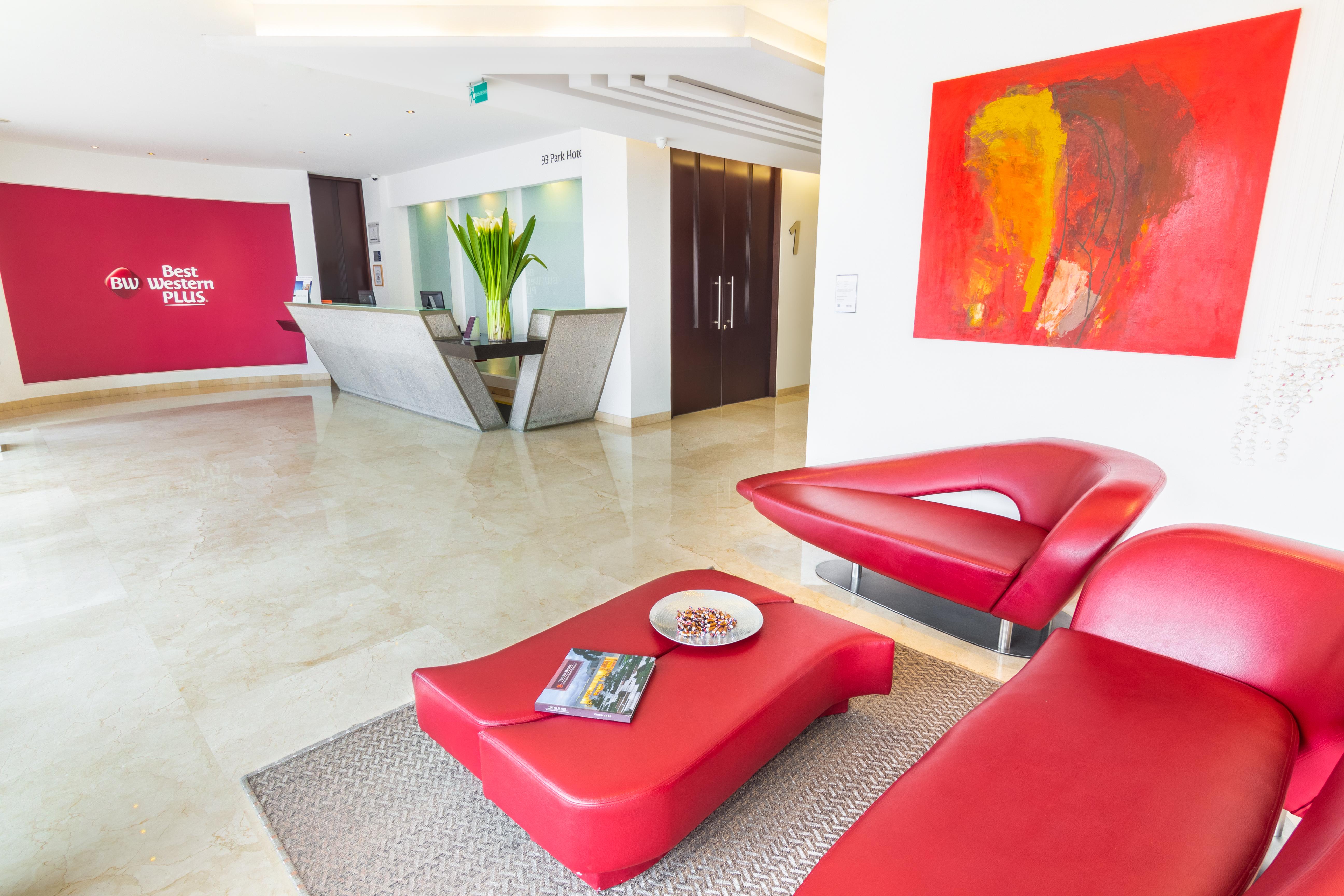 Best Western Plus 93 Park Hotel Bogota Ngoại thất bức ảnh The interior of the new Austrian Plus lounge at Vienna Airport